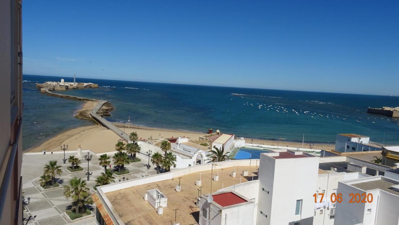 Apartamento Fenicia Con Aparcamiento Incluido Vistas Al Mar Кадіс Екстер'єр фото