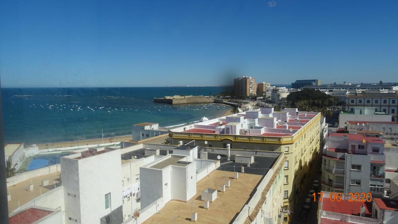 Apartamento Fenicia Con Aparcamiento Incluido Vistas Al Mar Кадіс Екстер'єр фото