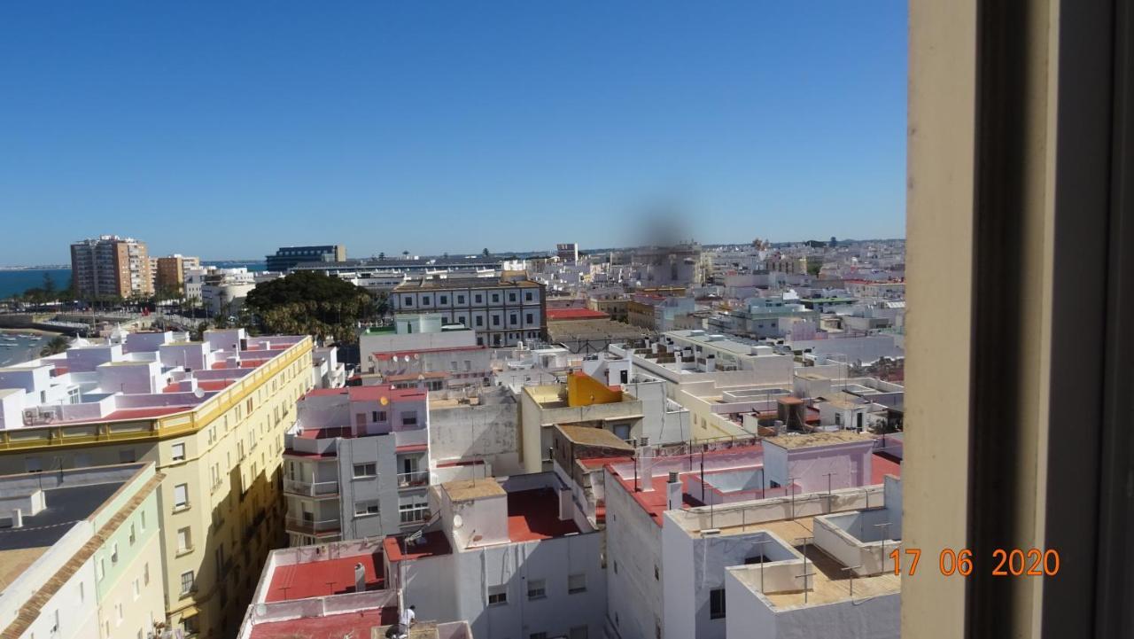 Apartamento Fenicia Con Aparcamiento Incluido Vistas Al Mar Кадіс Екстер'єр фото