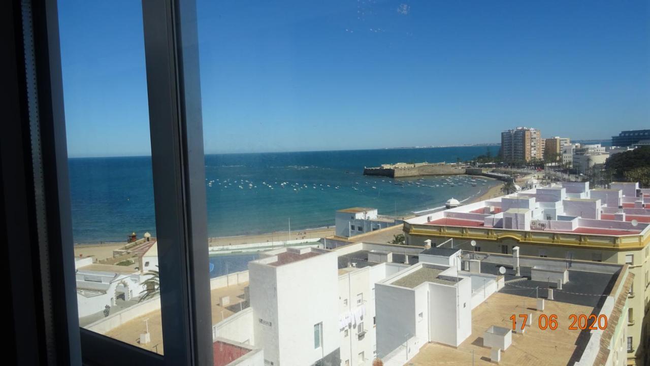 Apartamento Fenicia Con Aparcamiento Incluido Vistas Al Mar Кадіс Екстер'єр фото