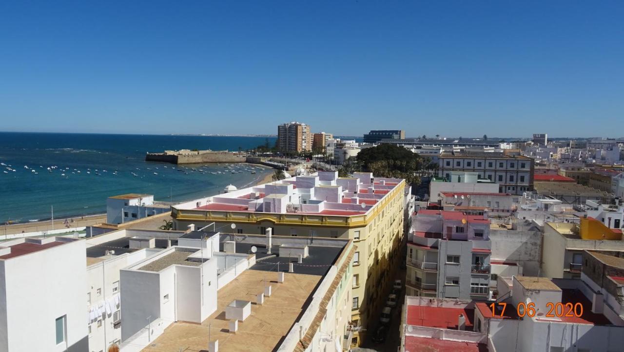 Apartamento Fenicia Con Aparcamiento Incluido Vistas Al Mar Кадіс Екстер'єр фото
